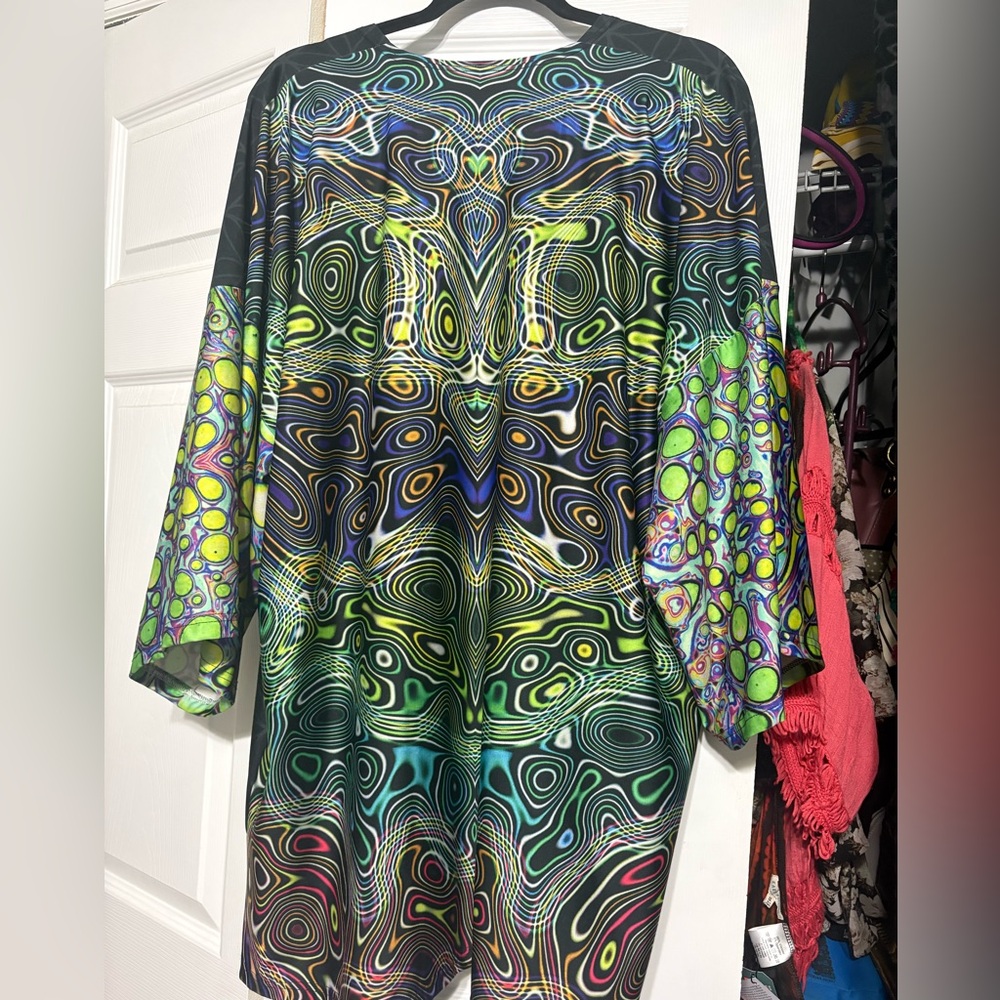 Buddhafly Graphic Kimono with Colorful Sleeves